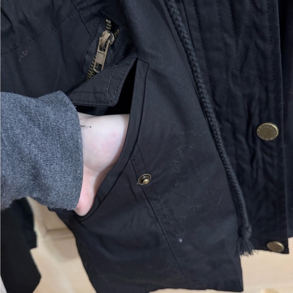 Lightweight Utility Jacket - Picture 8 of 12